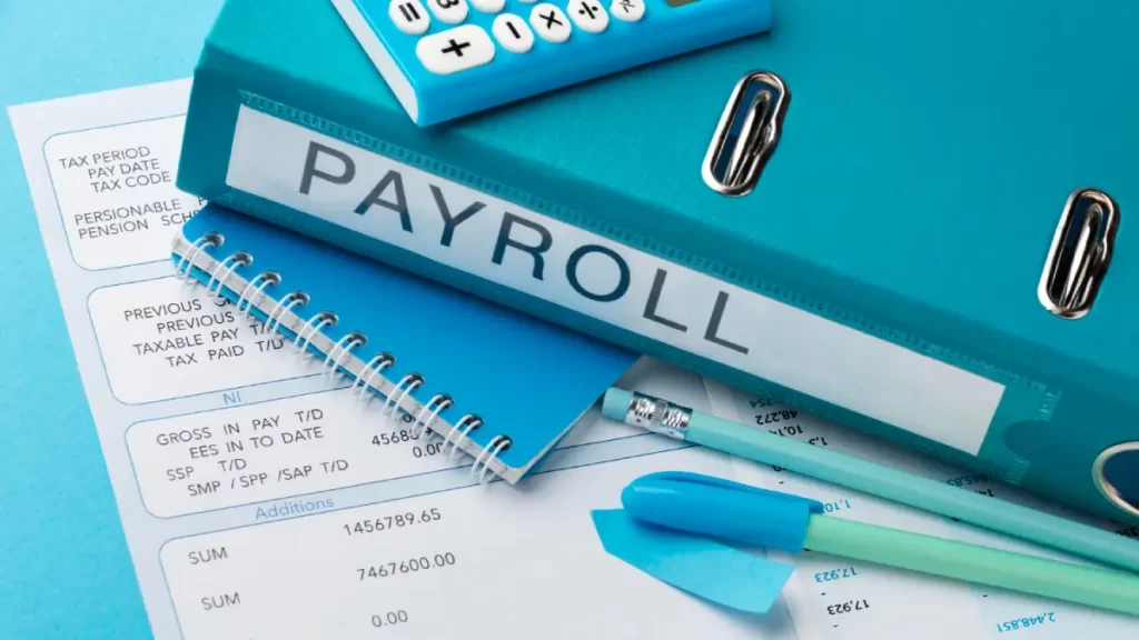 Top 7 Benefits of Payroll Outsourcing Services for UK Businesses in 2025